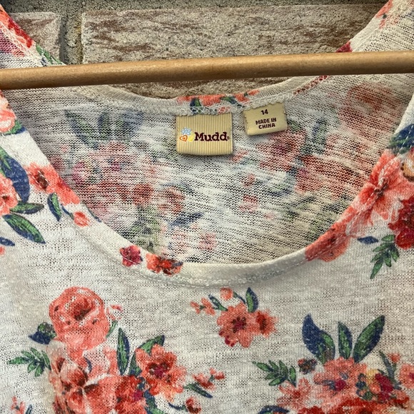 Mudd Floral Cropped Top - Picture 4 of 8